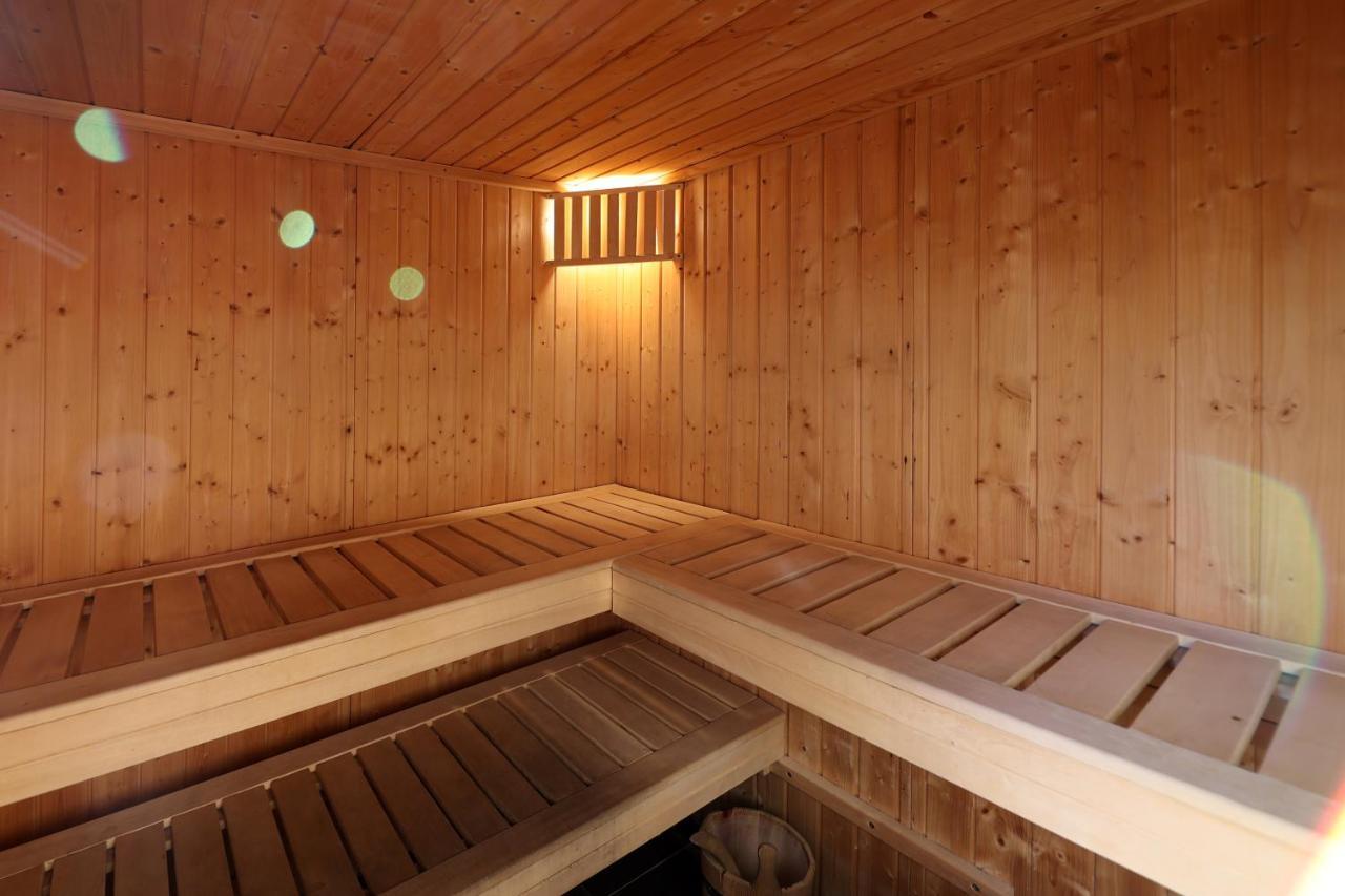 Le Chalet Blanc - Jacuzzi / Piscine / Sauna Gérardmer Exteriör bild